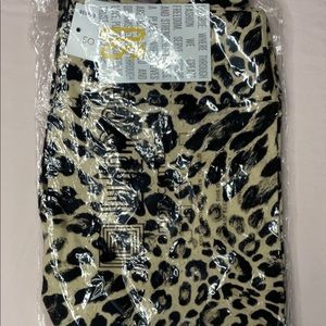 LuLaRoe new OS animal print Leggings